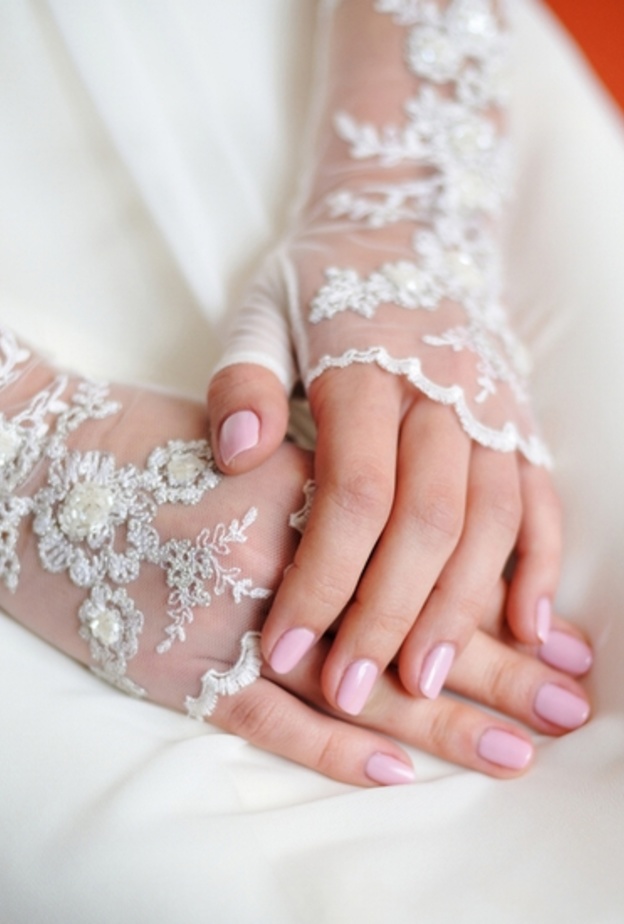 كريستيان لوبوتان - Christian Louboutin in Tres Decollete