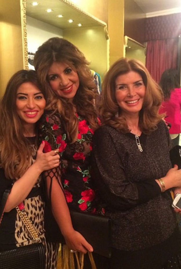 ميرفت أمين مع ابنتها منة حسين فهمي