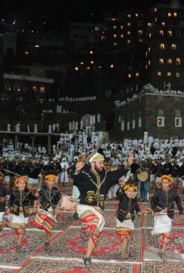 مهرجان قرية رجال ألمع 