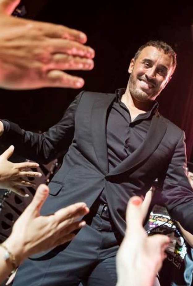 الجمهور المغربي يعبر عن محبته لكاظم الساهر