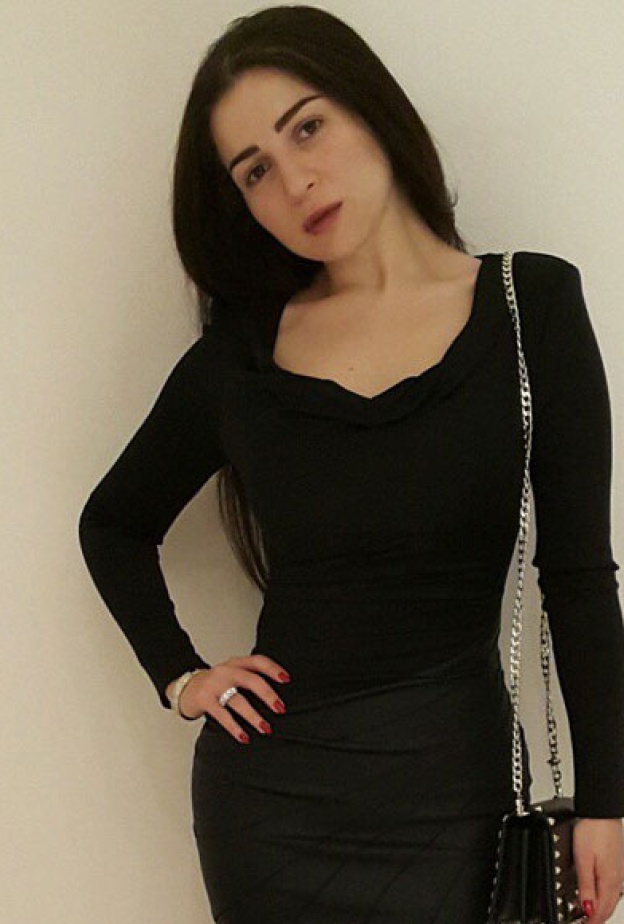 مى عز الدين فى طلتها الأخيرة على إنستغرام