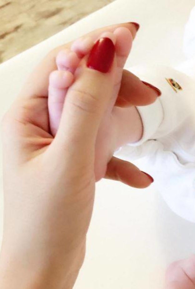 هدايا سبوع نجل ميريام فارس