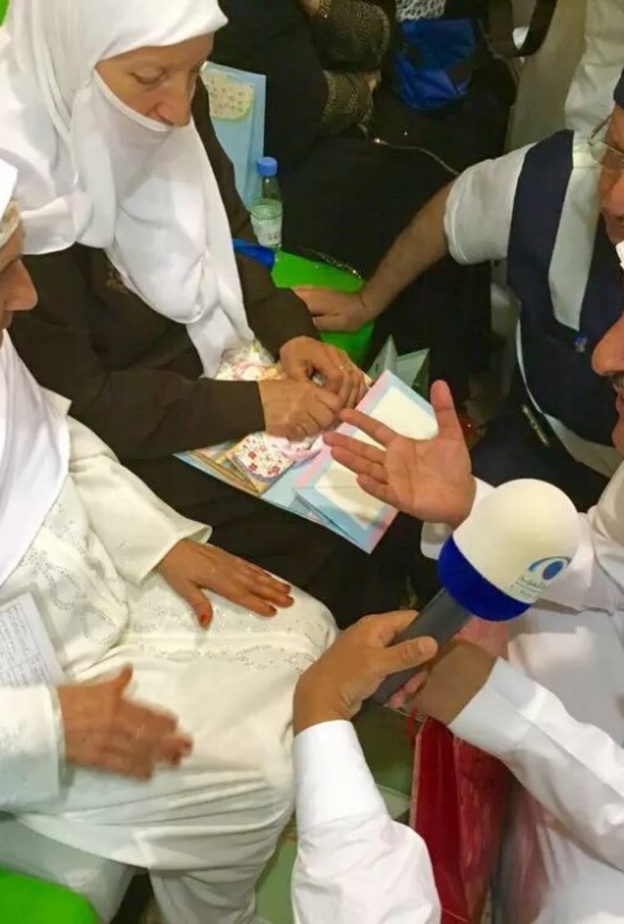 نائب وزير الصحة في زيارة لبعض المصابين