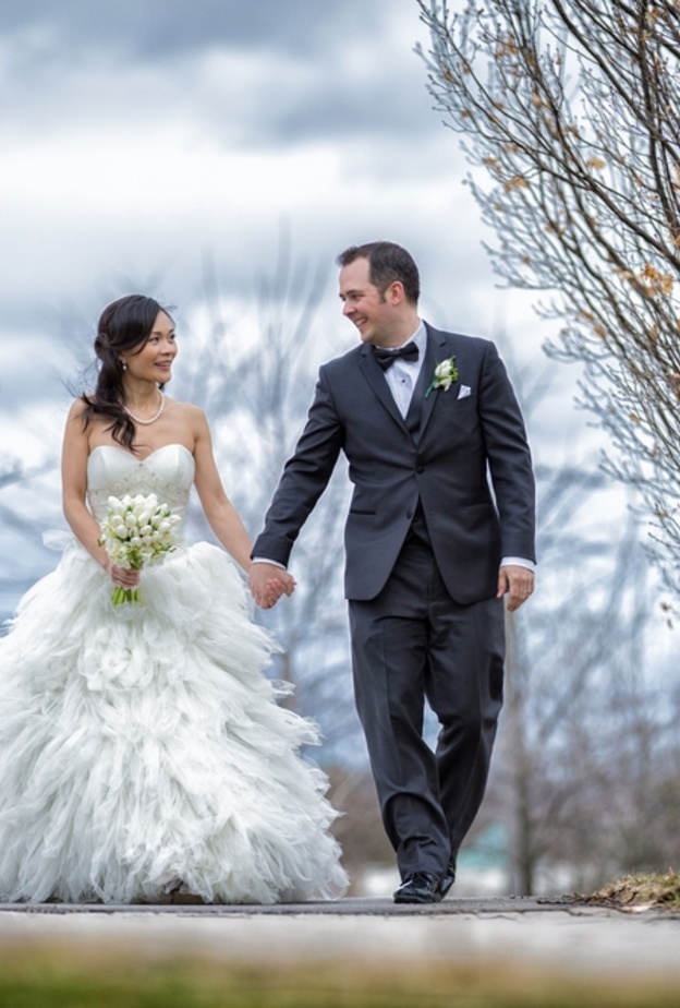 نجاح العلاقة الزوجية بين العروسين ترتبط بمدى نجاح العلاقة الحميمة