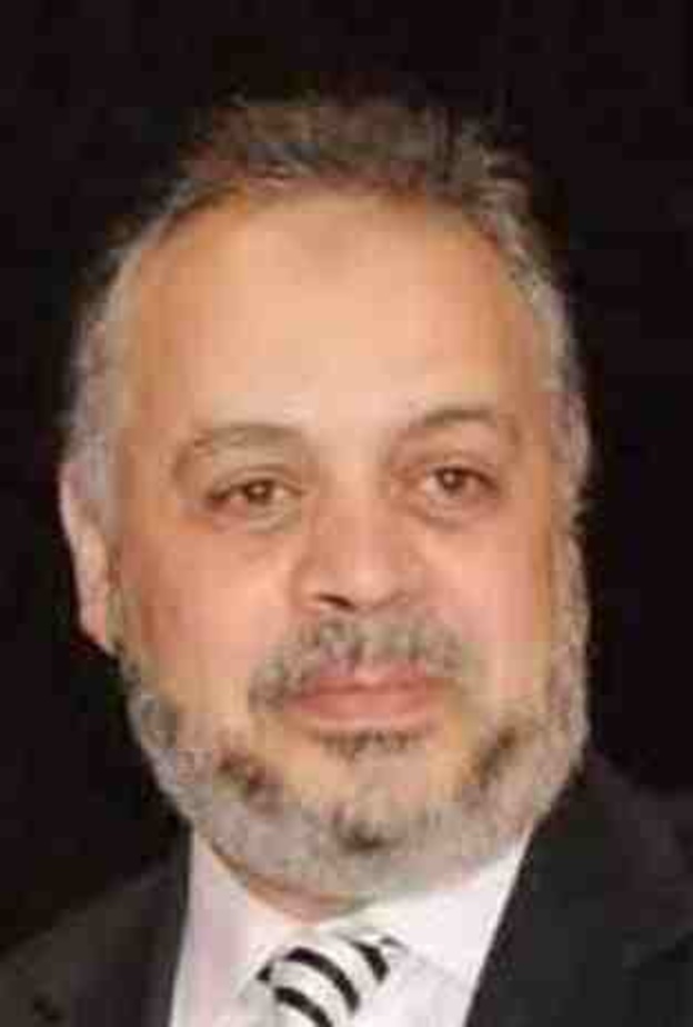 نقيب الممثلين أشرف زكى