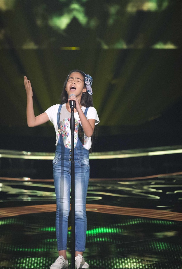 نور قمر خارج سباق the voice kidz وهجوم على القيصر كاظم الساهر 
