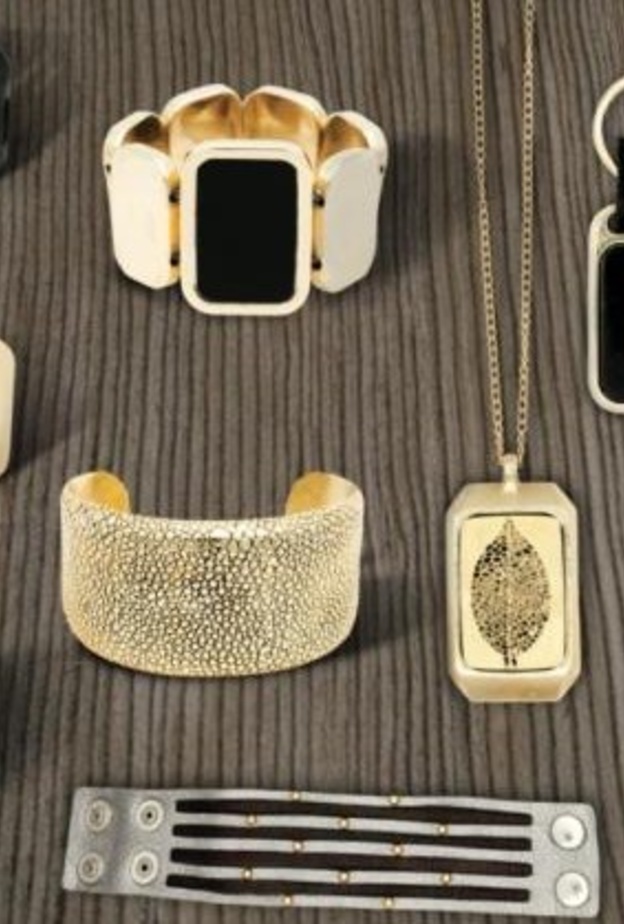 هذه الأكسسوارات تحرّرك من عملية خطف