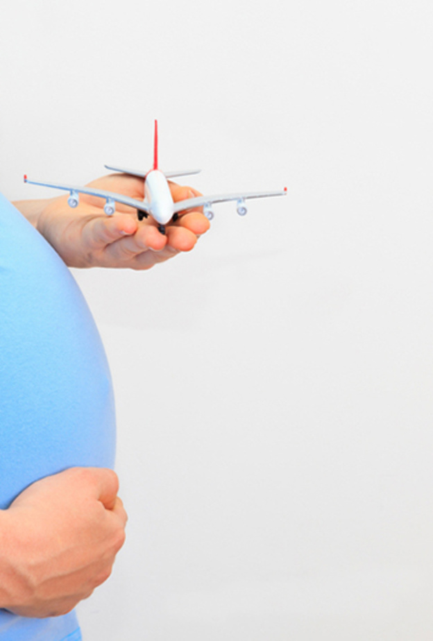 هل السفر يؤثر على الحامل