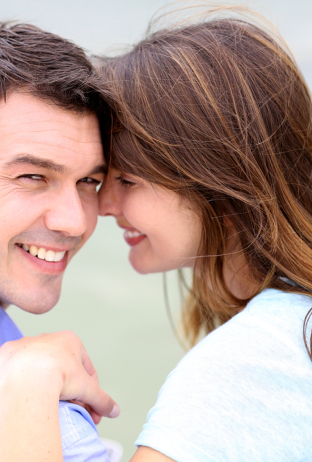 هل تقبلين الزواج من رجل اكثر وسامة منك