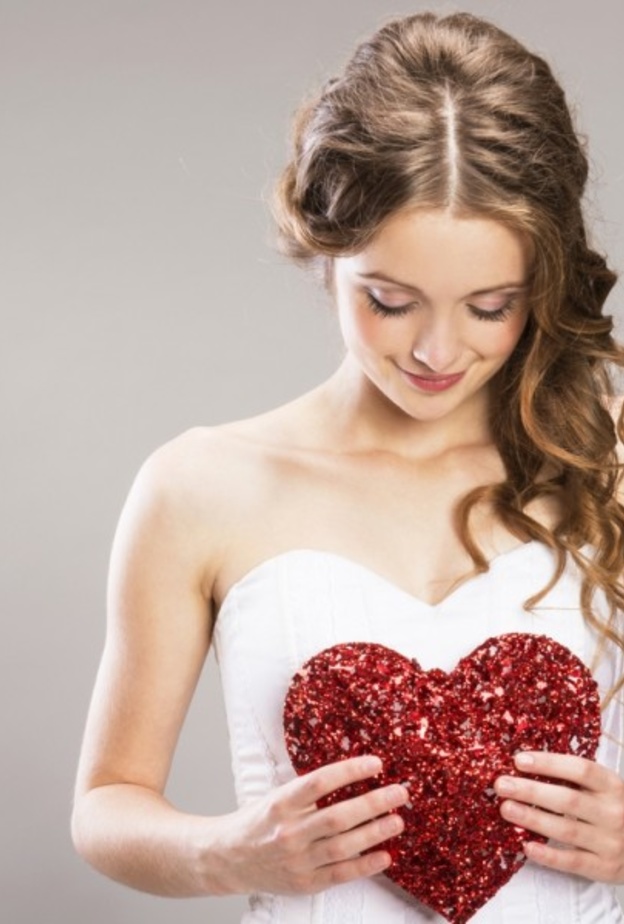 هل هي مشاعر اعجاب أم مشاعر حب ؟