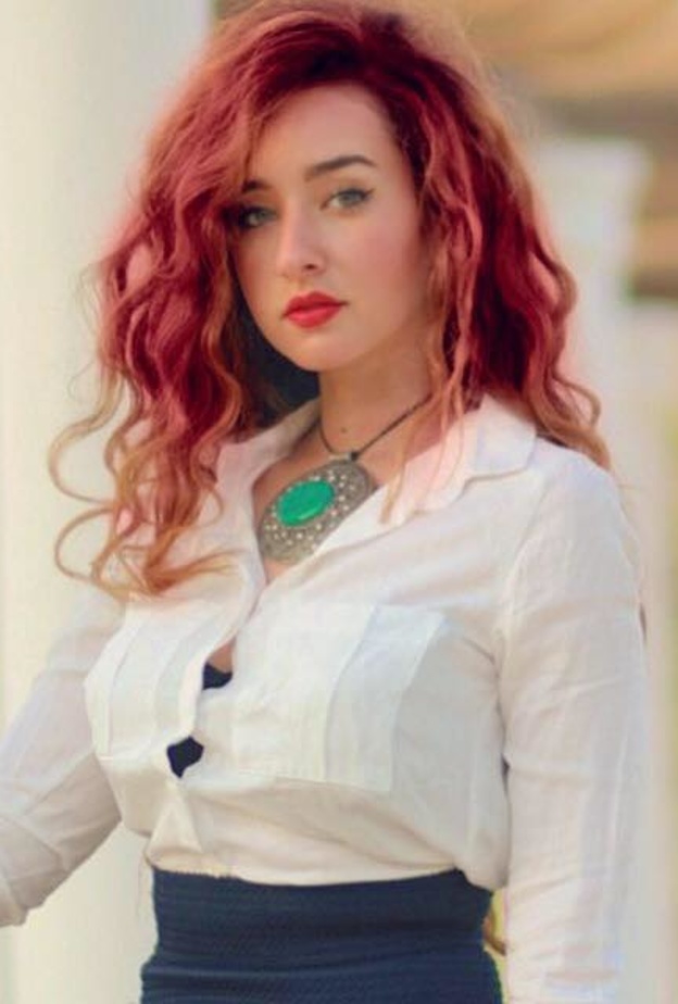 هنا الزاهد تثير الجدل بعملية تجميل أنفها