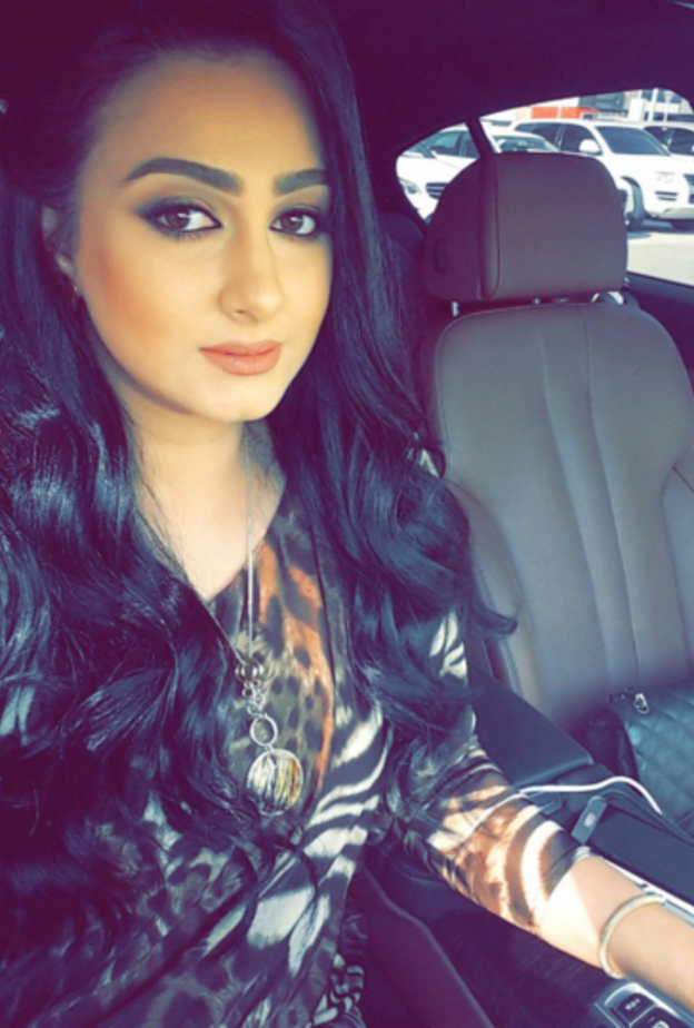 هيفاء حسين في احدث صورة سلفي لها