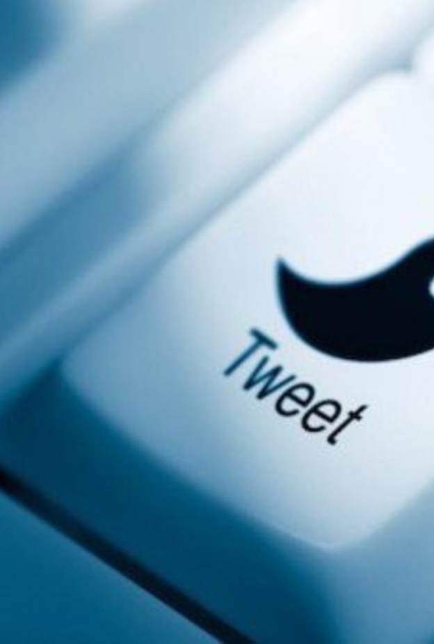 وداع المغردين للسنة الهجرية عبر تويتر