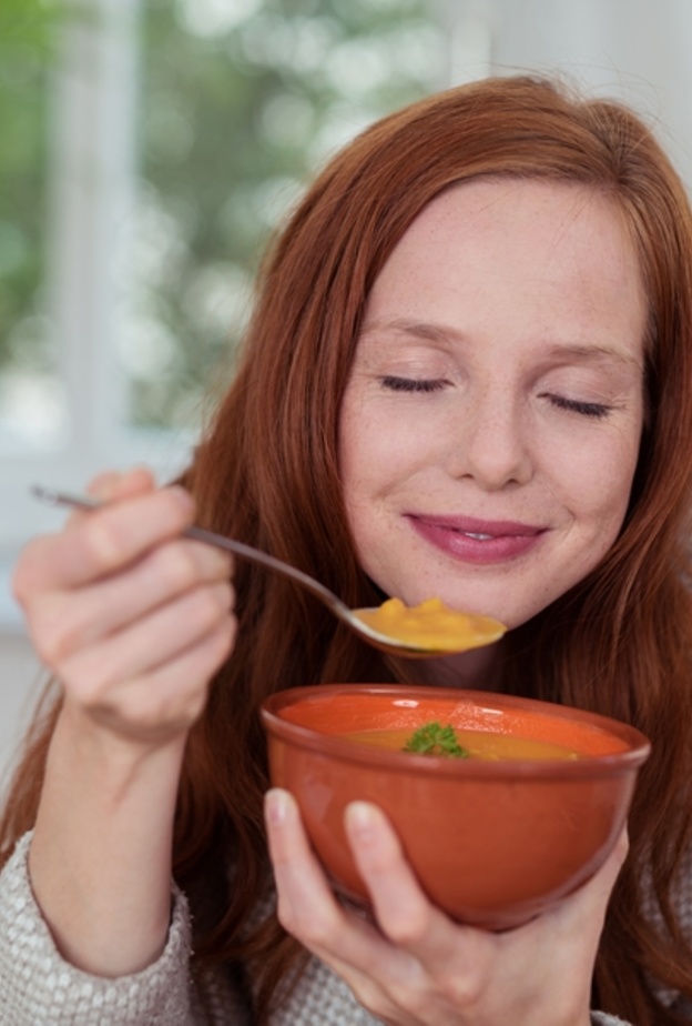 وصفات شوربات صحية ولذيذة لتخفيف الوزن في الشتاء