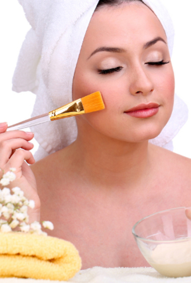 وصفة طبيعية تحول بشرتك الباهتة إلى صحية 