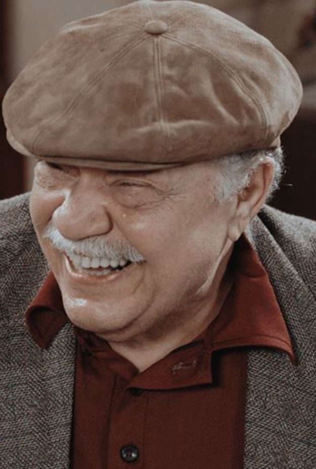 يحيى الفخراني في دور ونوس