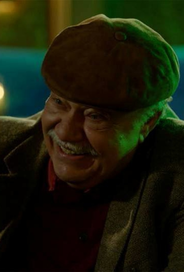 يحيى الفخراني .. الشيطان ونوس