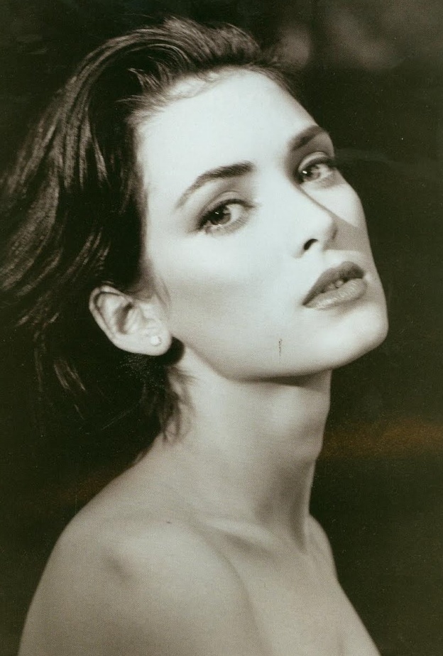 وينونا هي احدث المشاهير الذين قاموا بالدفاع عن جوني ديب