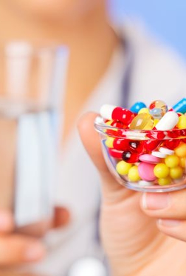 يجب ان نتناول المكملات الغذائية تحت اشراف طبي