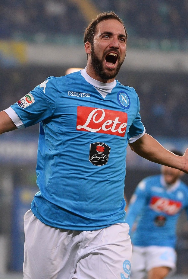 يوفنتوس يضم هيغواين بمبلغ خيالي