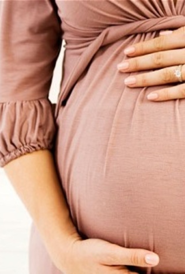 "الغذاء والدواء" حذرت الحوامل من دواء لعلاج حب الشباب