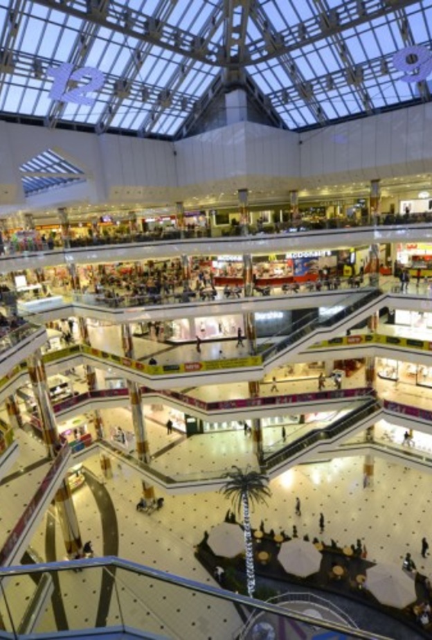 أحد المولات التجارية بالعاصمة السعودية الرياض