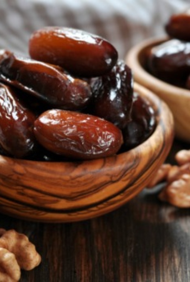 شرب الماء الكافي بعد الإفطار و إلى السحور مهم للصحة