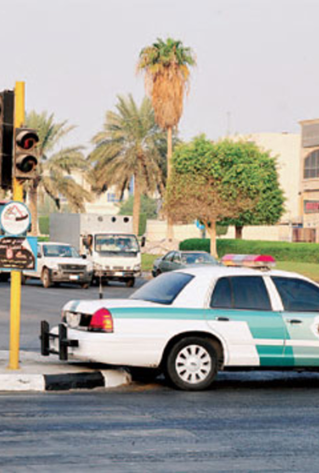 المخالفة الجديدة سيتم تطبيقها على المركبات غير المؤمن عليها 