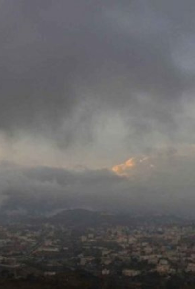 الأرصاد حذرت من سحب ممطرة على مرتفعات عسير وجازان