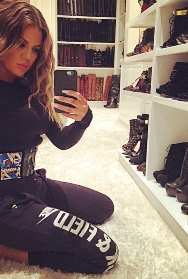 خزانة احذية كلوي كردشيان 