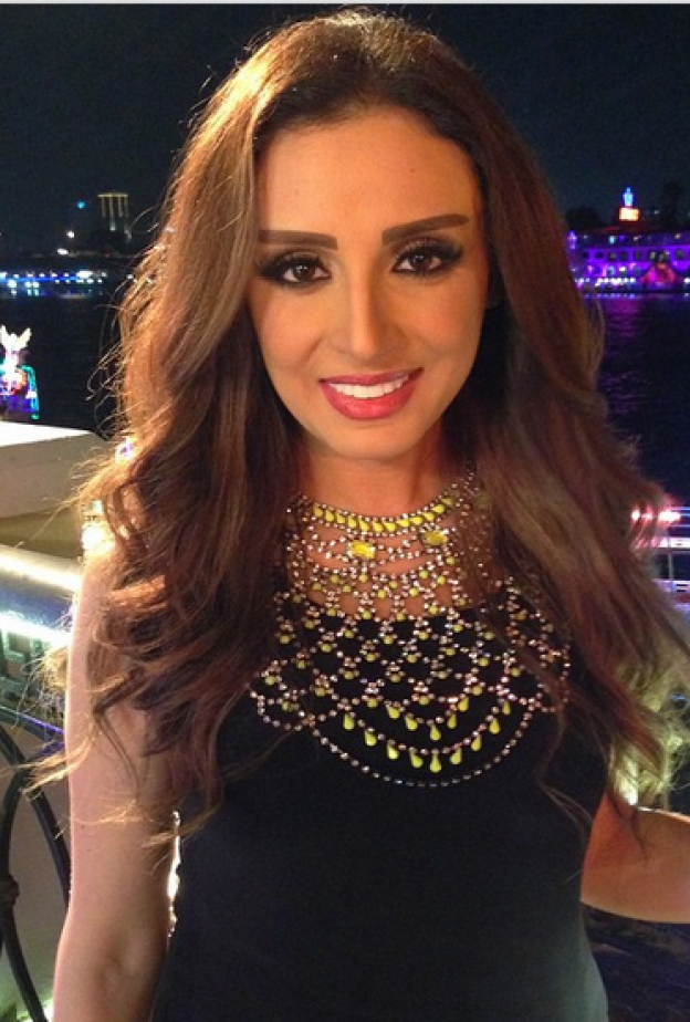 آخر التغريدات: أنغام تنشط السياحة بـ"أوبريت مصر" وريا تكشف عن سر!