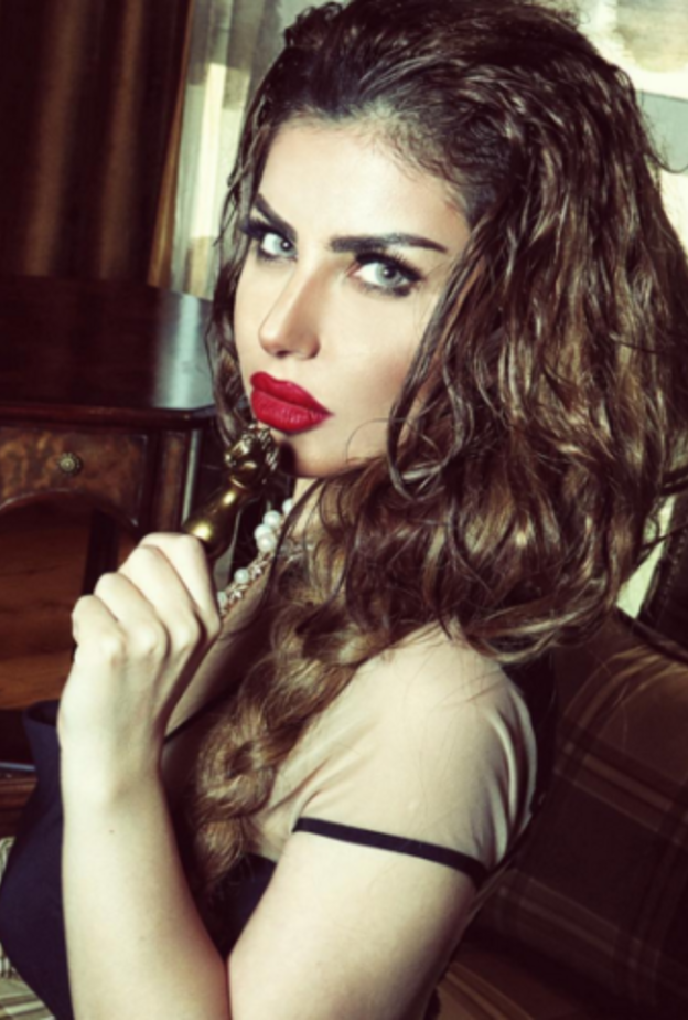 حليمة بولند