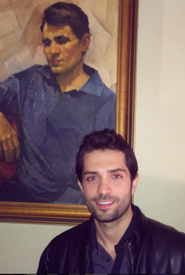محمد باش وصورة من داخل منزل العندليب الراحل