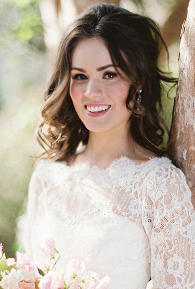 كيفية وضع البورده على الوجه