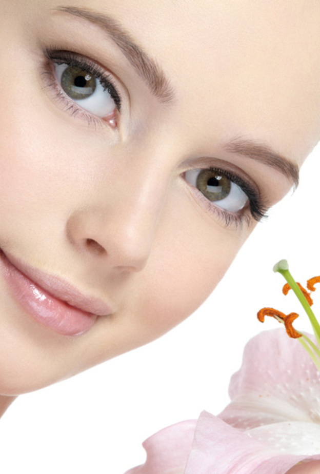 العناية بالبشرة باستمرار يحافظ على جمالها