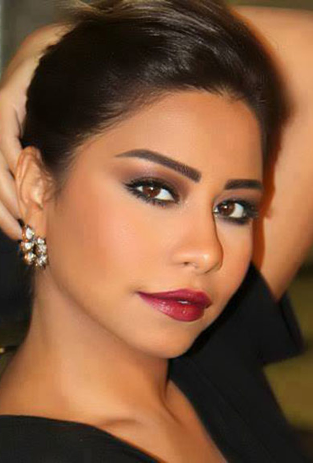 شيرين تتقاسم القلب الاحمر مع شقيقها محمد