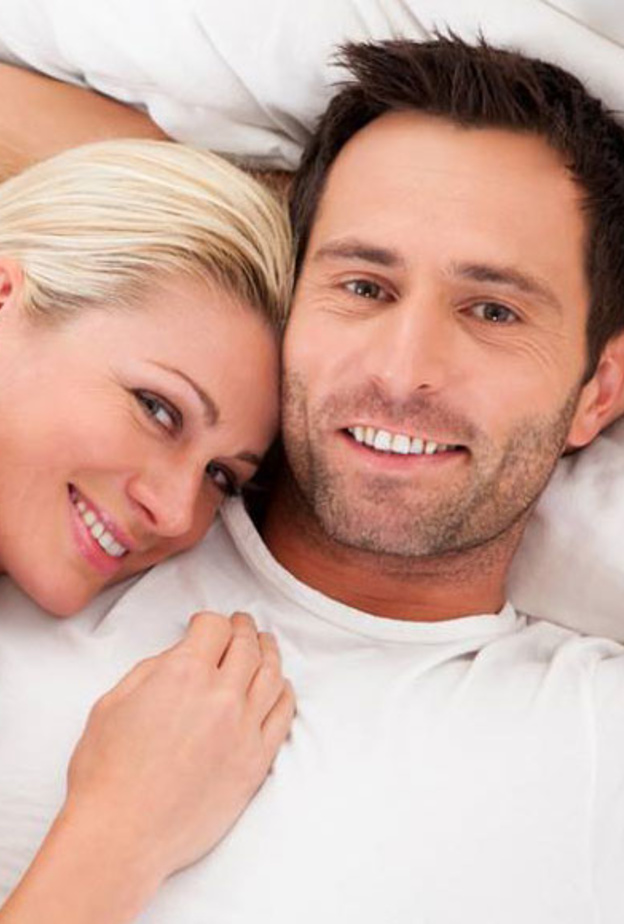 للمرأة... إنتبهي لنومك فقد يصيبك بالبرود الجنسي