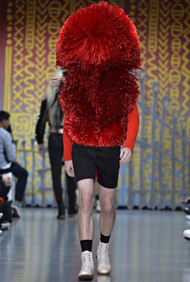 للجنون حصة في أسبوع أزياء الرجال في لندن !