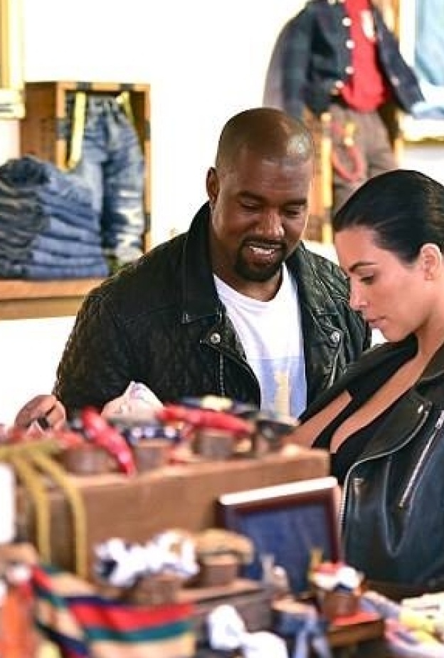 هل بدأ الثنائي كاني ويست وكيم كاردشيان بالتسوق باكراً لطفلهما الثاني؟