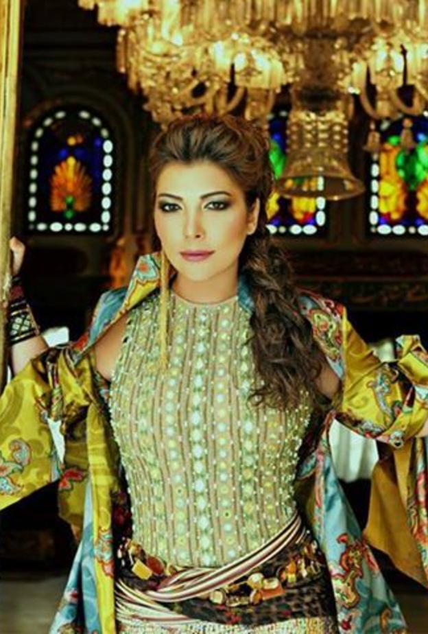 اطلالة أصالة الأولى في فنان العرب