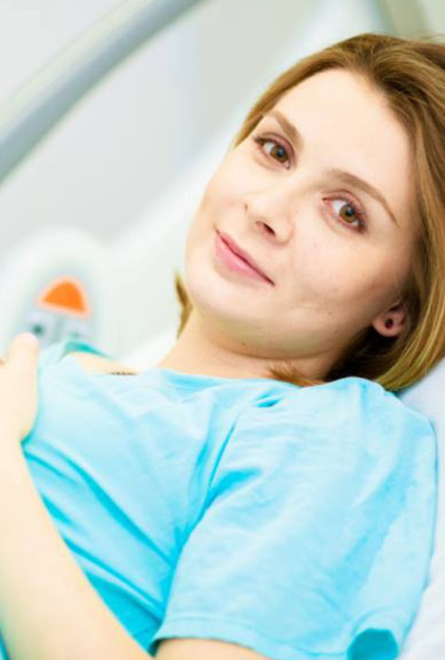 5 طرق فعالة لتخفيف ألم الولادة الطبيعية 