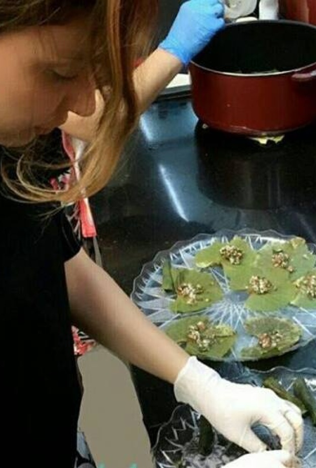 يارا من مطبخ منزلها و”شو الأكلة"؟