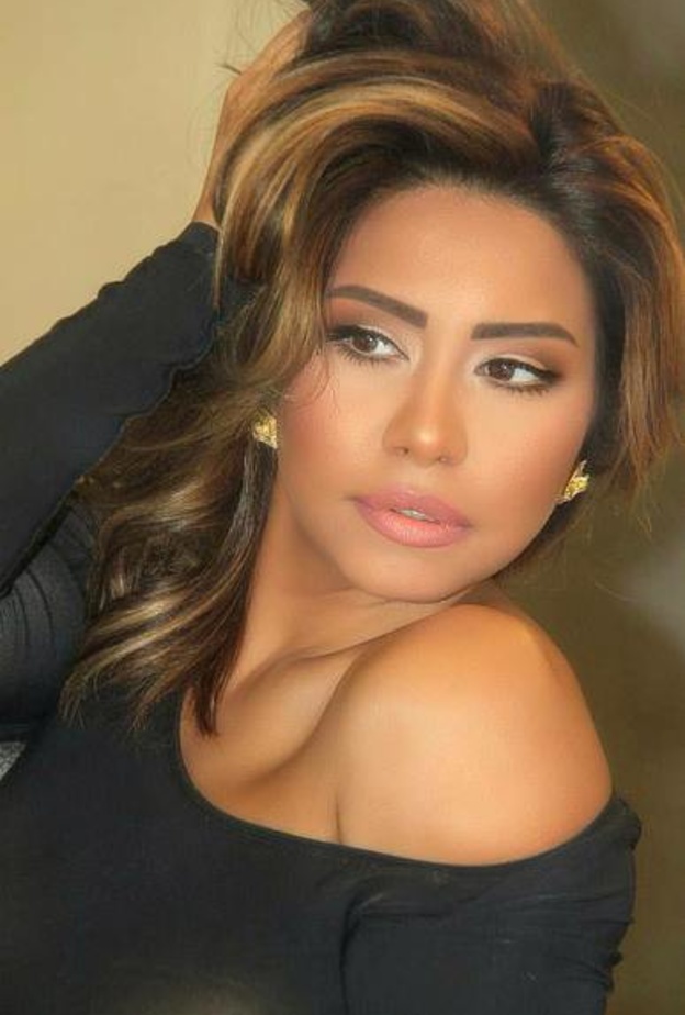 شيرين عبدالوهاب تفجر مفاجأة جديدة