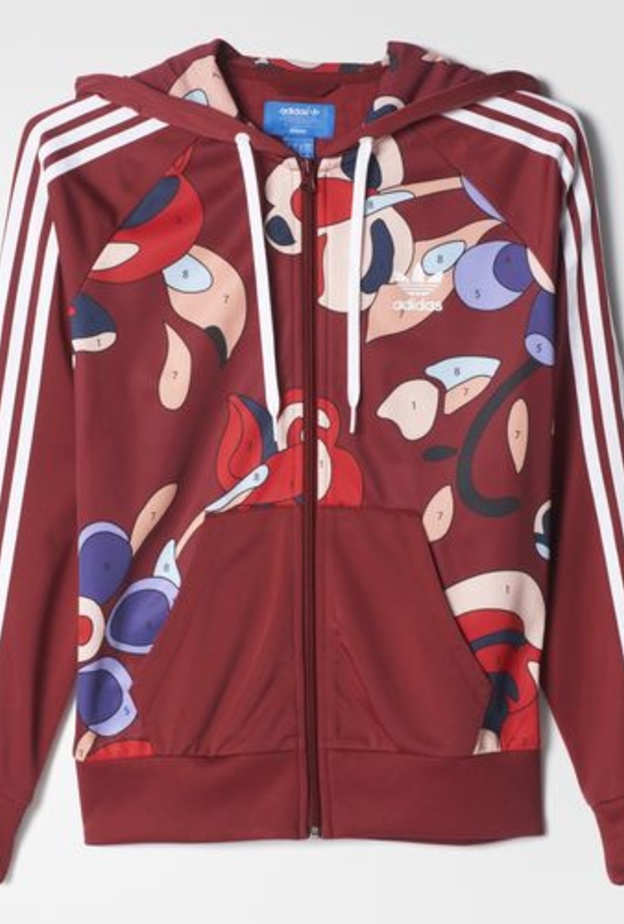 جاكيت من مجموعة ريتا اورا مع اديداس اوريجنال