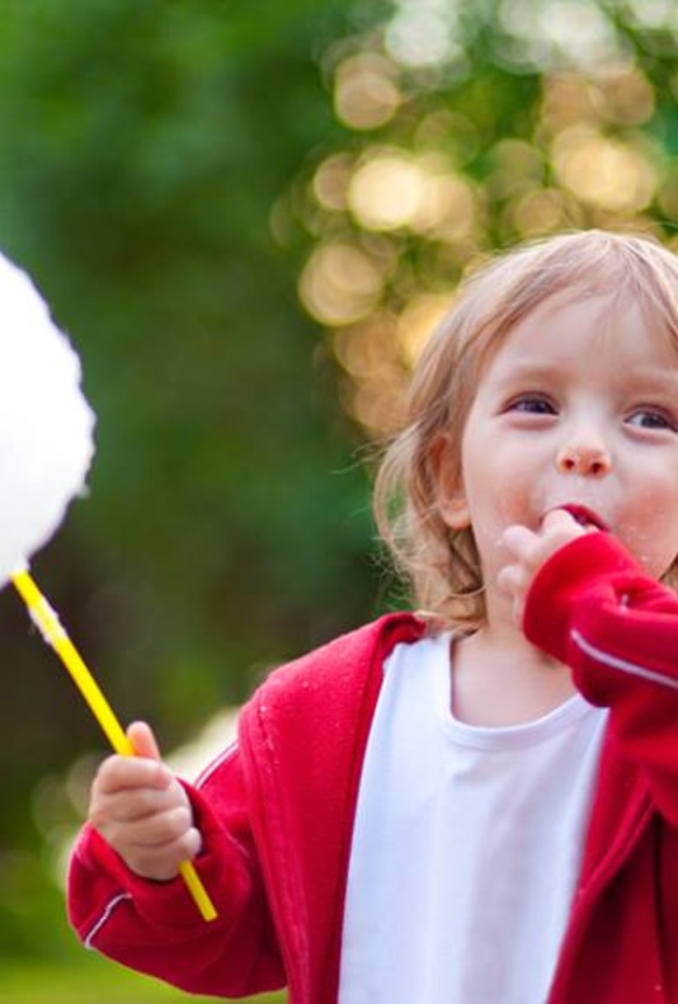 الحلويات .. متعة الأطفال في العيد ولكن!