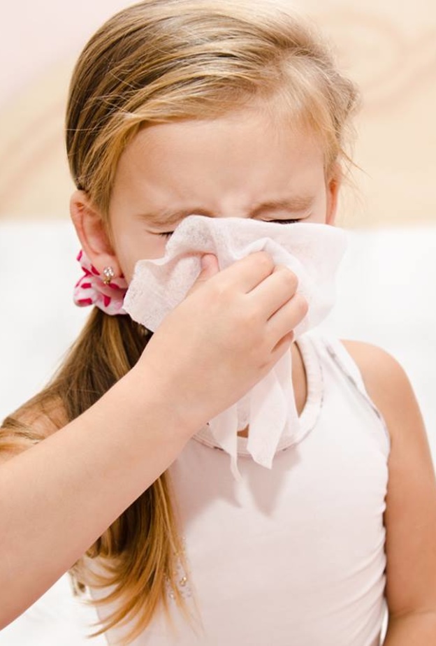 للأم .. بالفيديو - كيف تقين أطفالك أمراض الشتاء؟