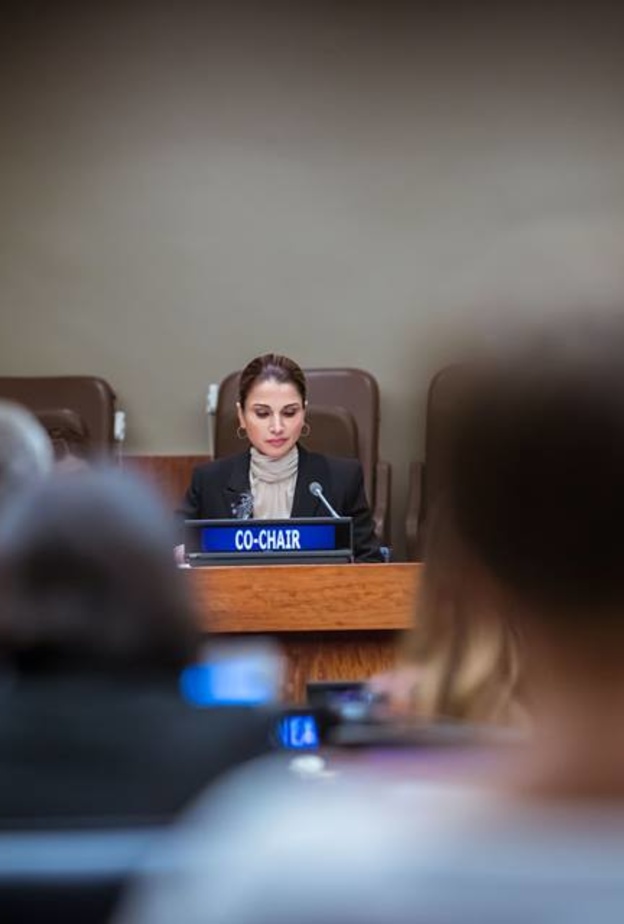 الملكة رانيا تدعو لحلول جذرية لمشكلة اللاجئين