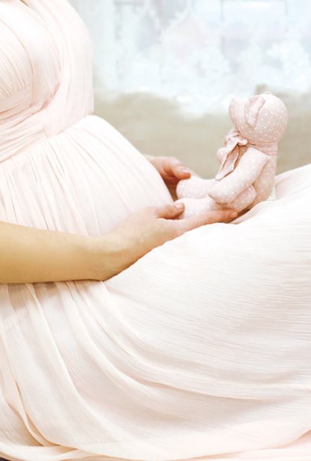 الحمل الكاذب.. رفض للواقع أم حنين خرج عن السيطرة؟ 