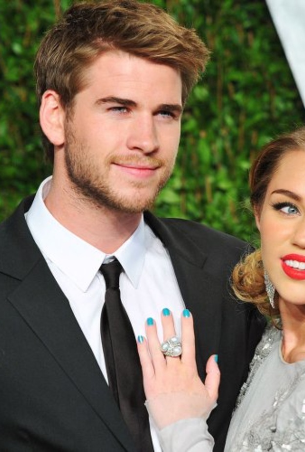 مايلي سايرس وليام هيمسورث