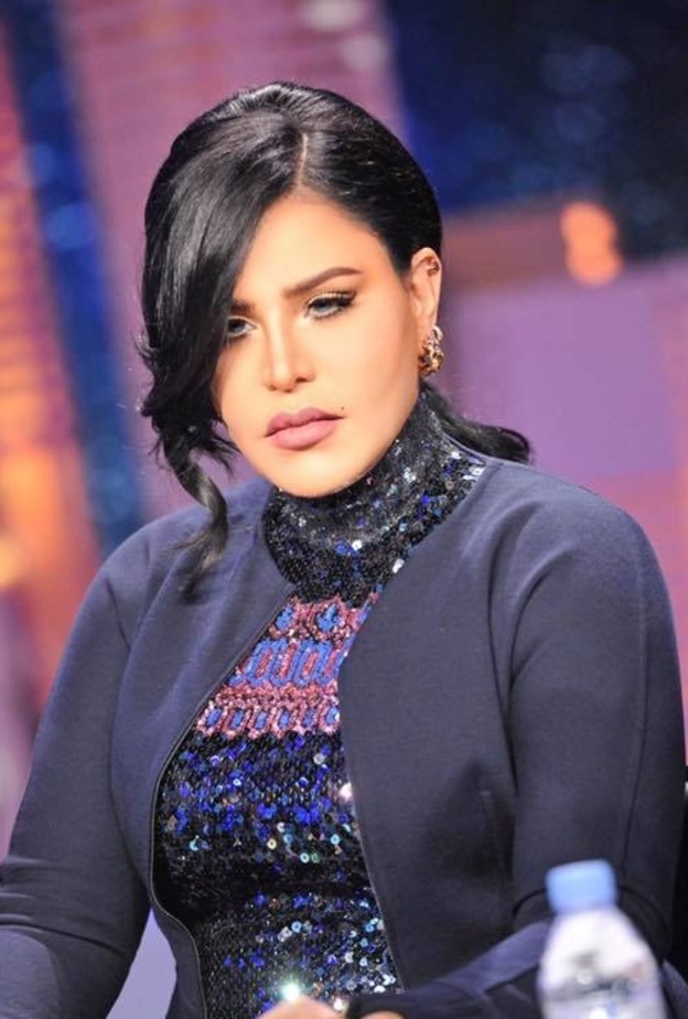 أحلام تفجع بموت خالتها